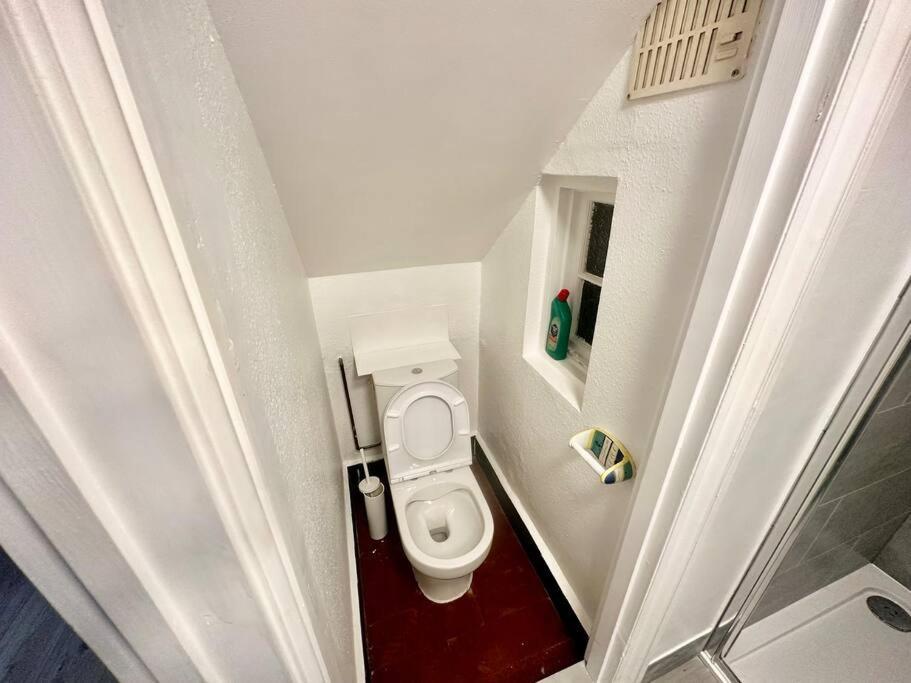 4 Bed House In Daneby Road,Se6 Βίλα Catford Εξωτερικό φωτογραφία
